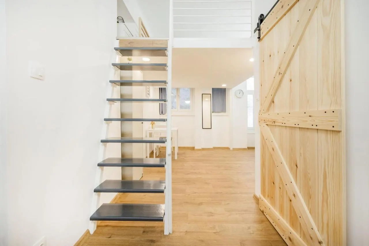 V12 Apartments Budapešť Maďarsko
